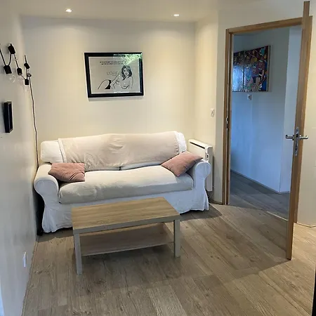 Apartament Cosy F2 Proche Et Commerces *
