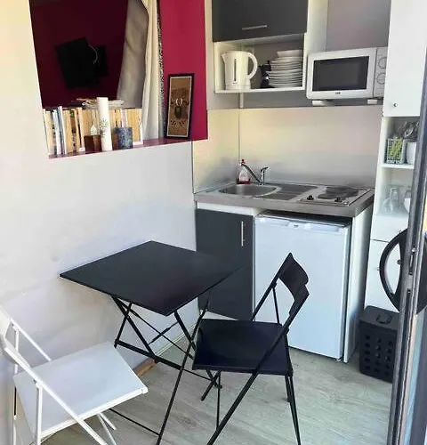아파트 Cosy F2 Proche Et Commerces *